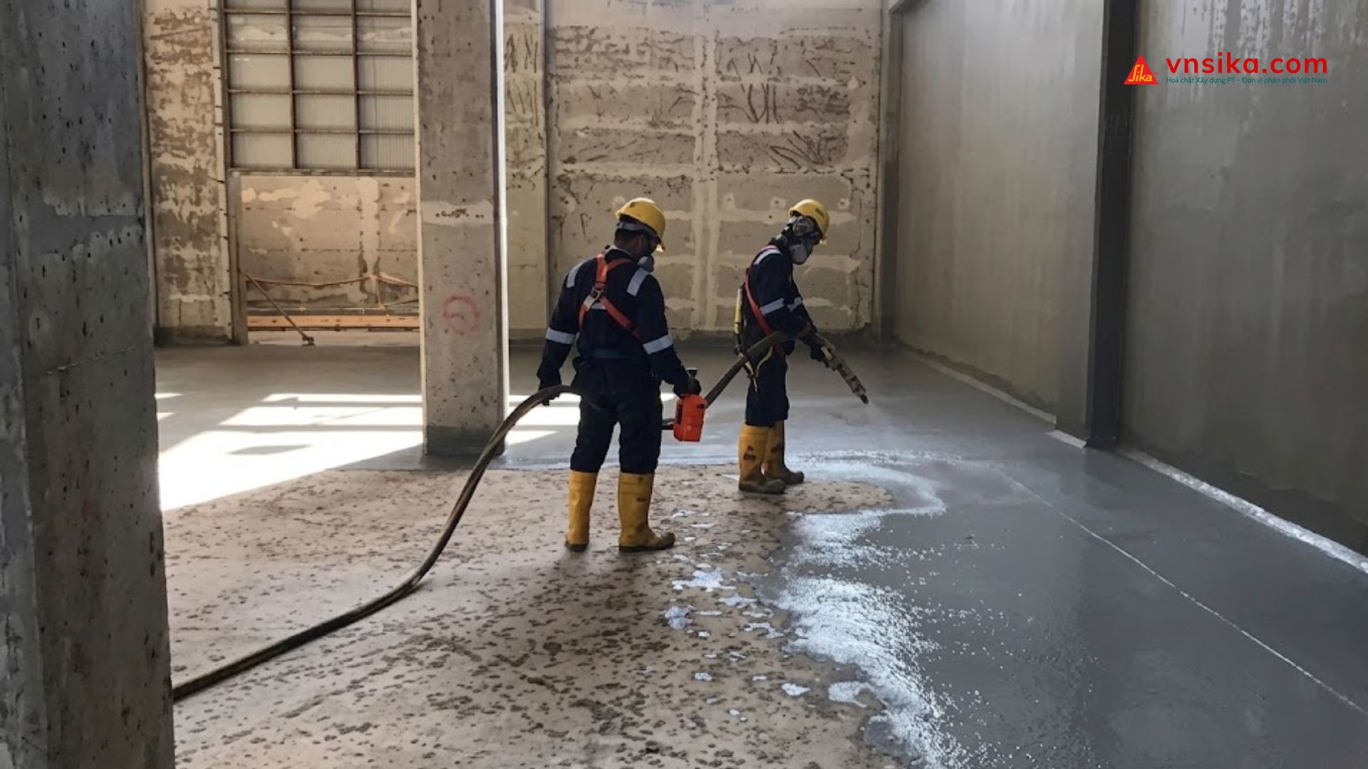 Sikalastic M 800 R  Màng Chống Thấm Phun Nóng Polyurethane Polyurea